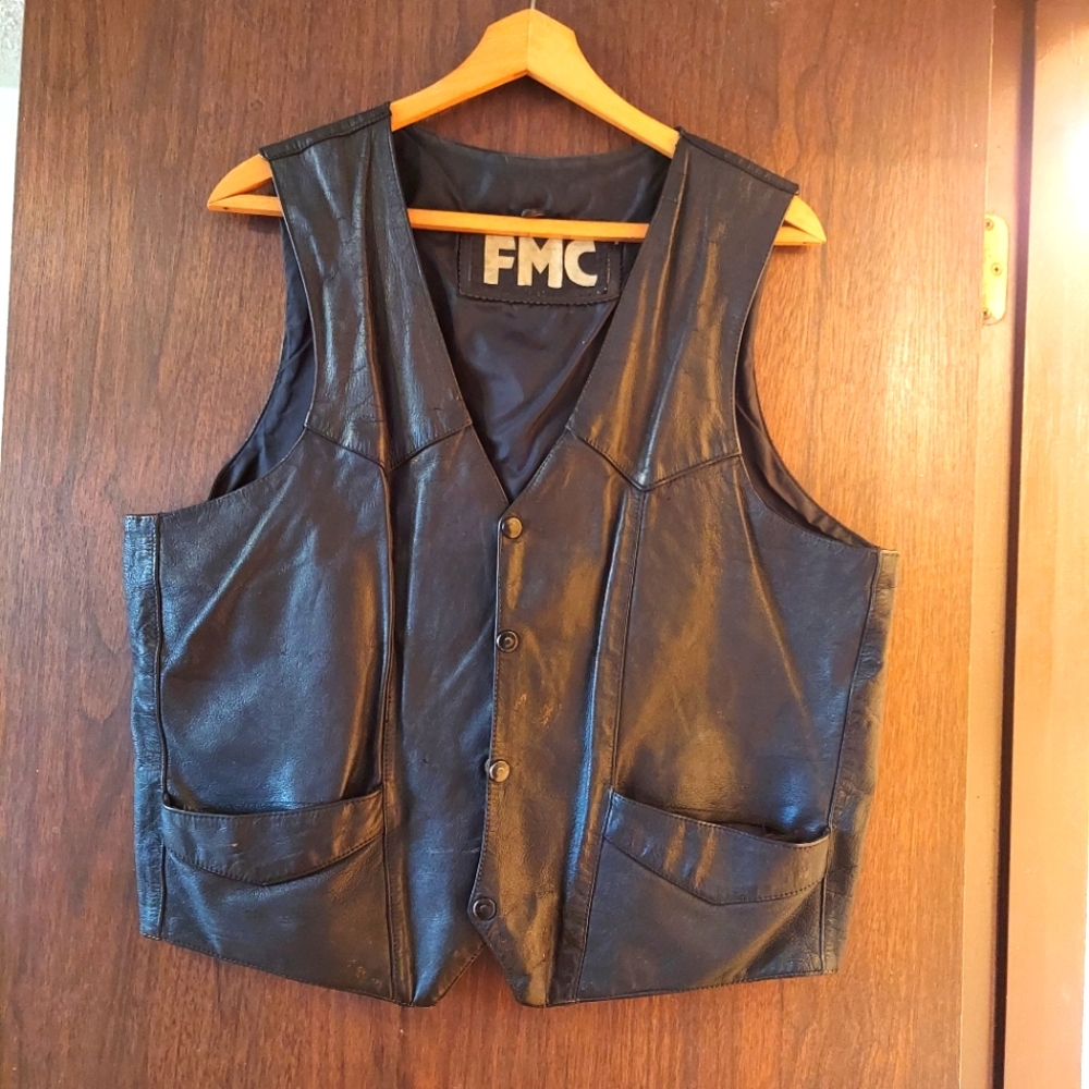 FMC Vintage Men's 4 Snap Leather Vest w/Pockets Size-42